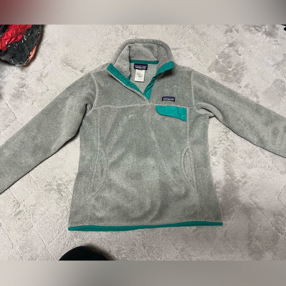 Patagonia Teal and Gray Women's Fleece
